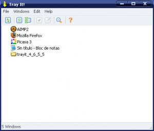 TrayIt!, para minimizar cualquier ventana a la bandeja del sistema ...